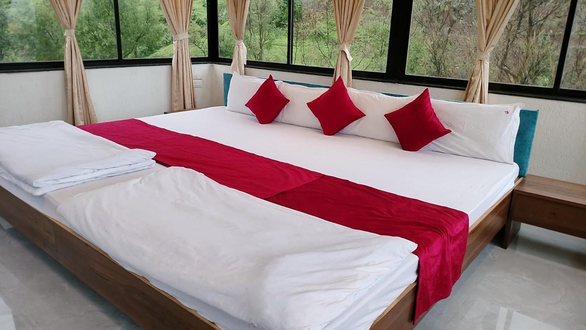 Golden Resort Igatpuri Kültér fotó