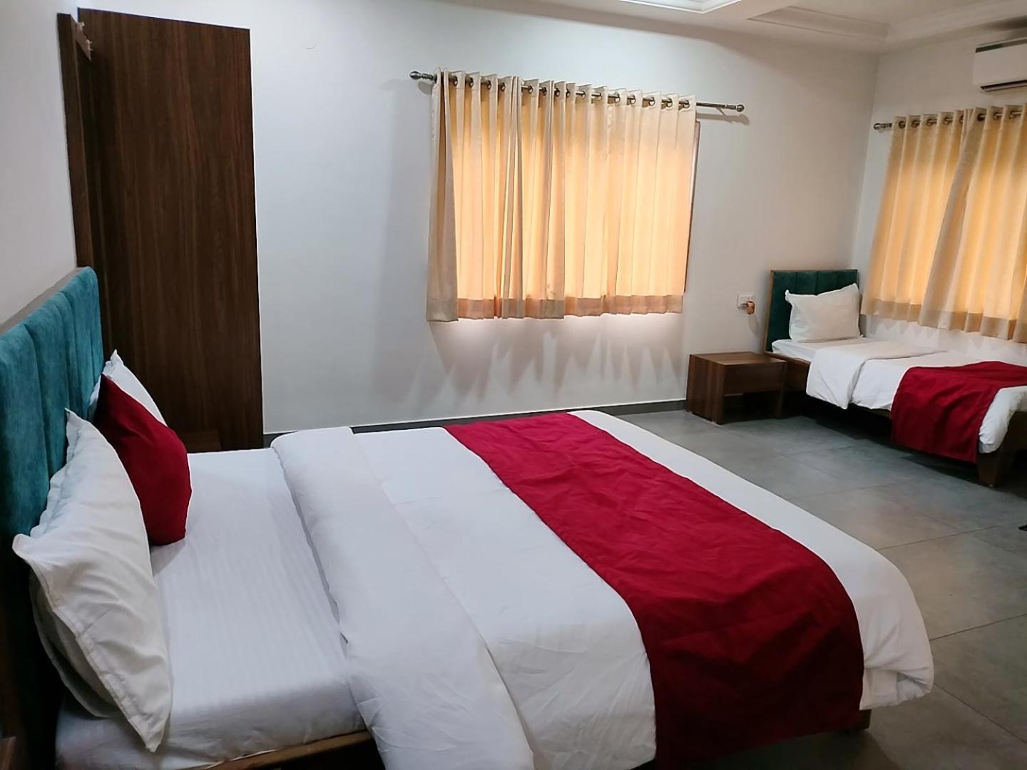 Golden Resort Igatpuri Kültér fotó