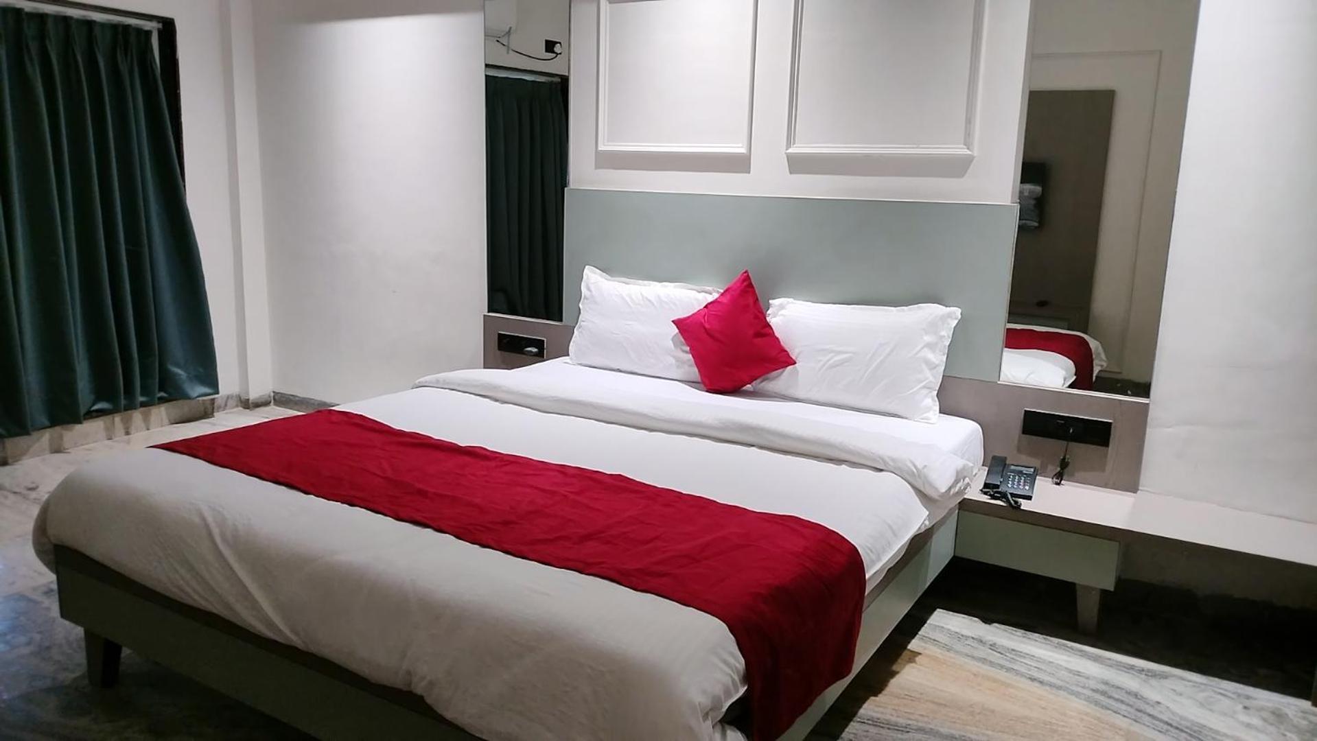 Golden Resort Igatpuri Kültér fotó